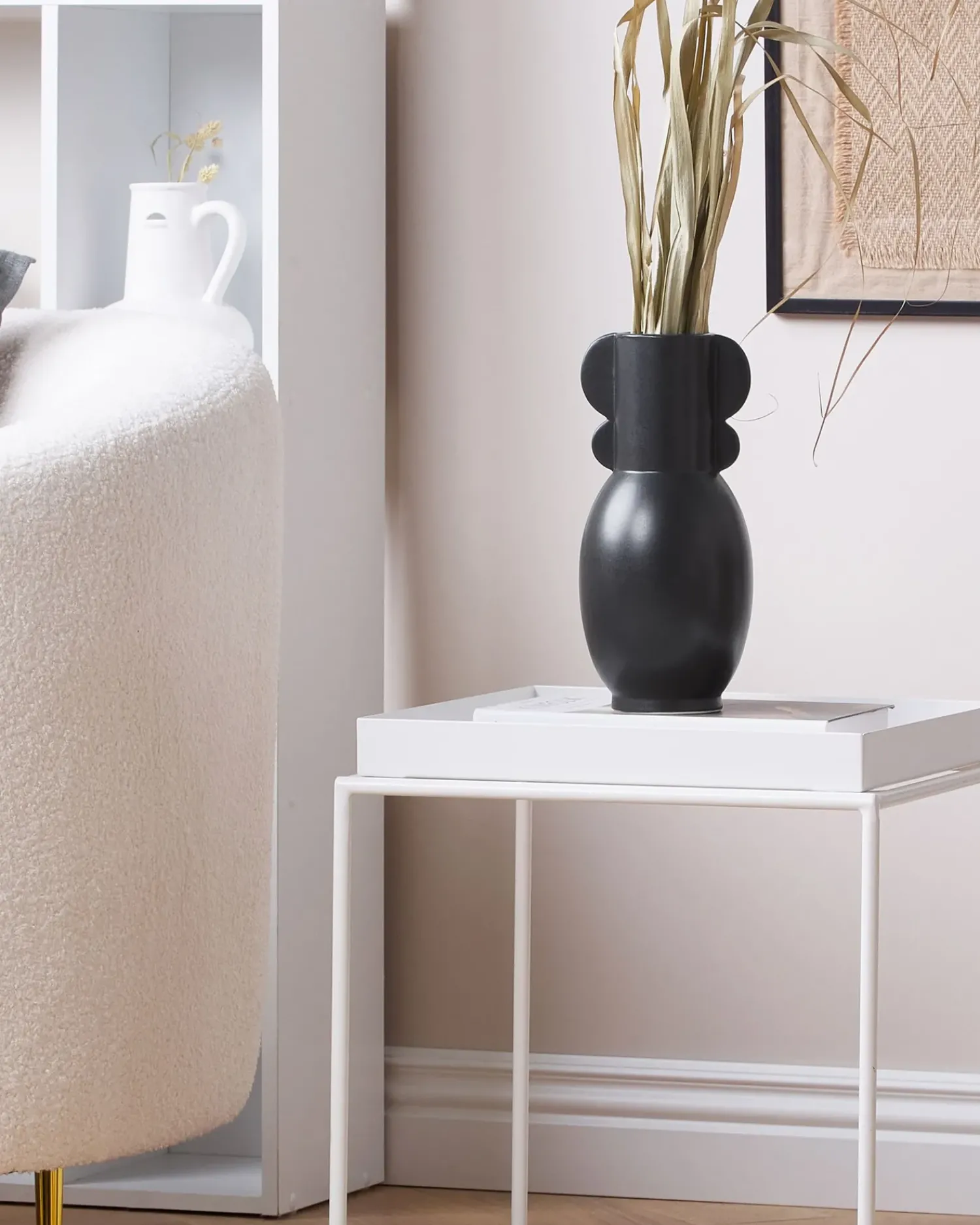 Beliani Vaso da fiori MYTILENE Ceramica 29 cm Nero