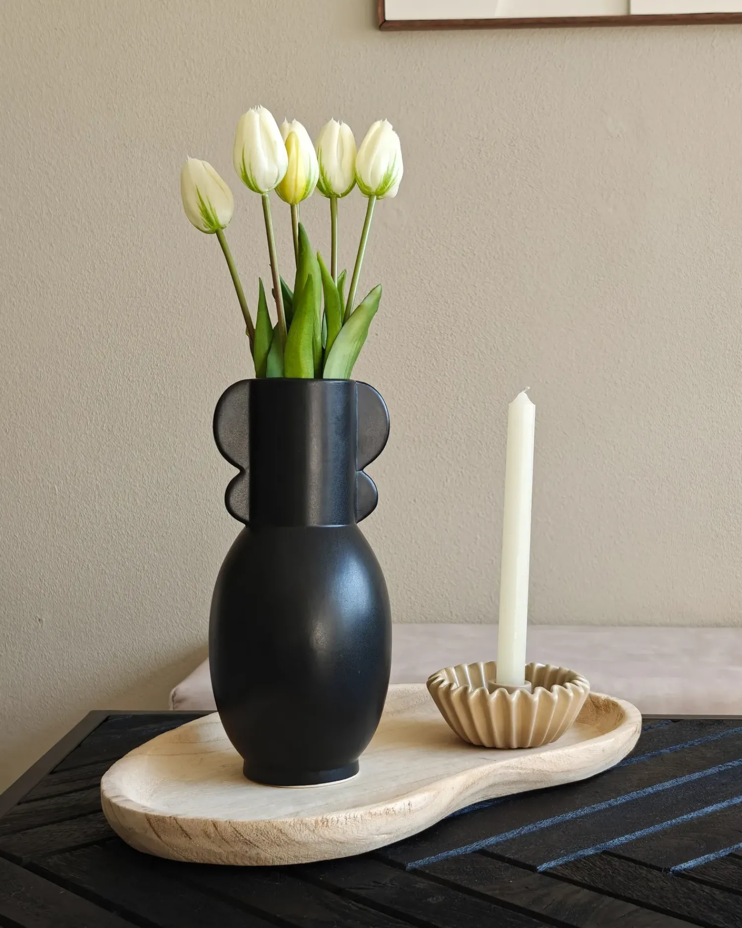 Beliani Vaso da fiori MYTILENE Ceramica 29 cm Nero
