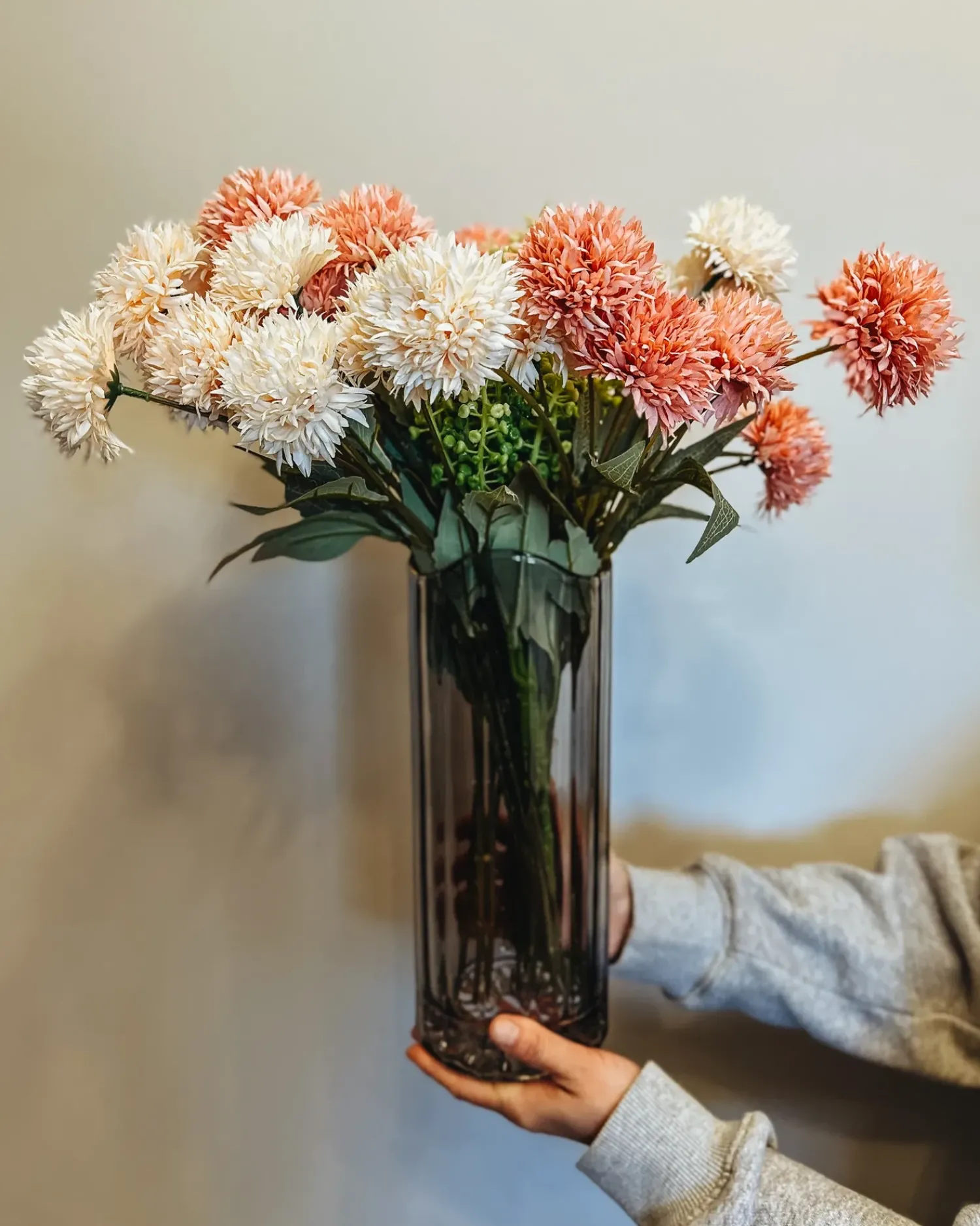 Outlet Beliani Vaso da fiori PERDIKI Vetro 30 cm Grigio Grigio Oro