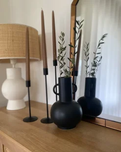 Outlet Beliani Vaso da fiori PEREA Ceramica 26 cm Nero