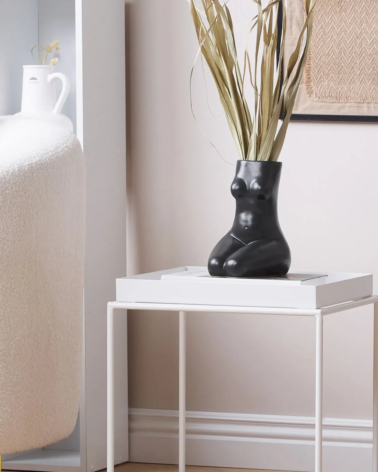 Clearance Beliani Vaso da fiori PYRGOS Ceramica 22 cm Nero