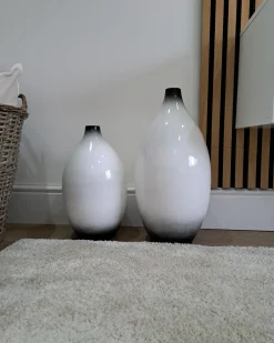 Best Beliani Vaso decorativo BAEZA Ceramica Bianco Bianco Nero