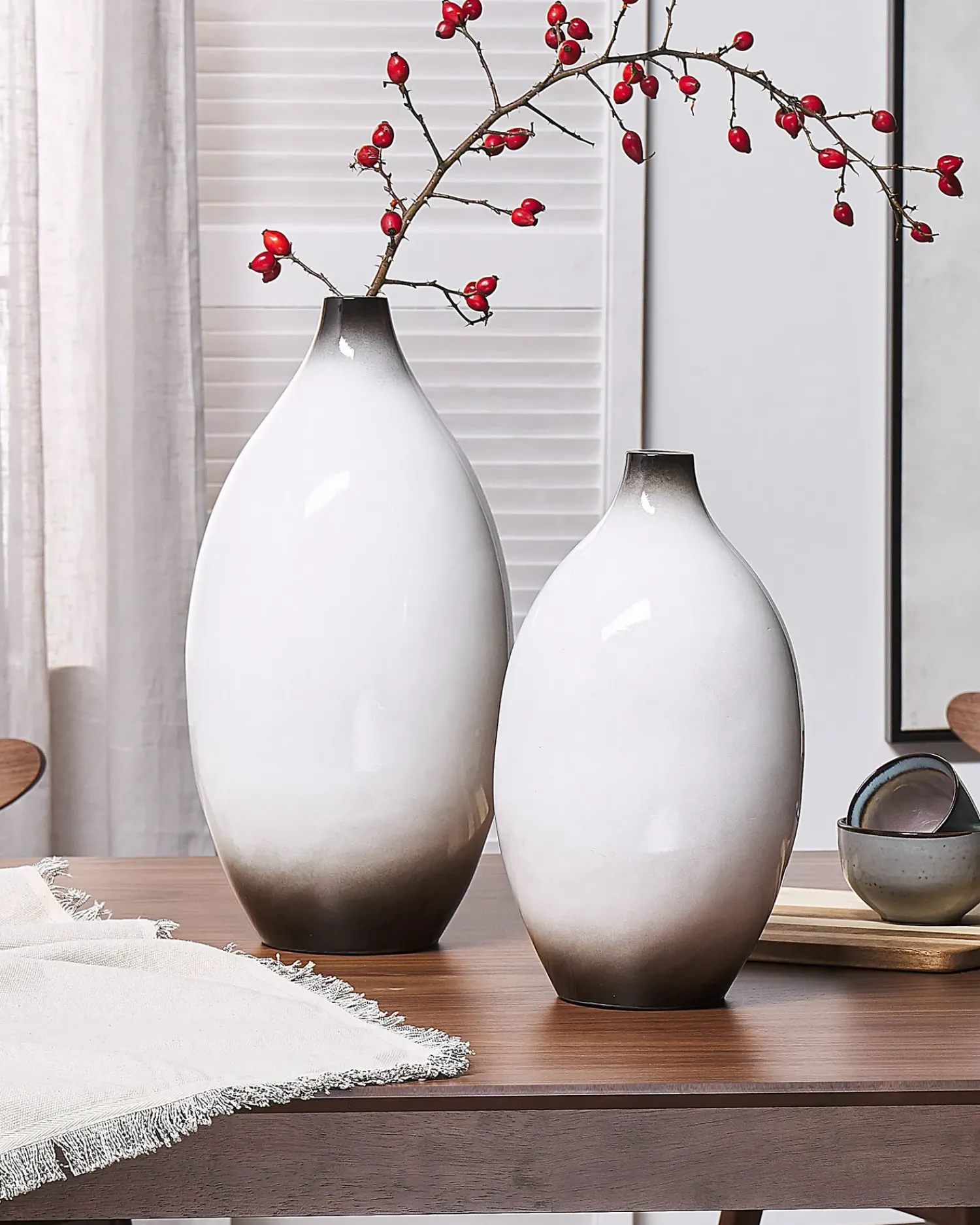 Sale Beliani Vaso decorativo BAEZA Ceramica Bianco Bianco Nero