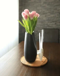 Sale Beliani Vaso decorativo DERBE Gres porcellanato 32 cm Nero