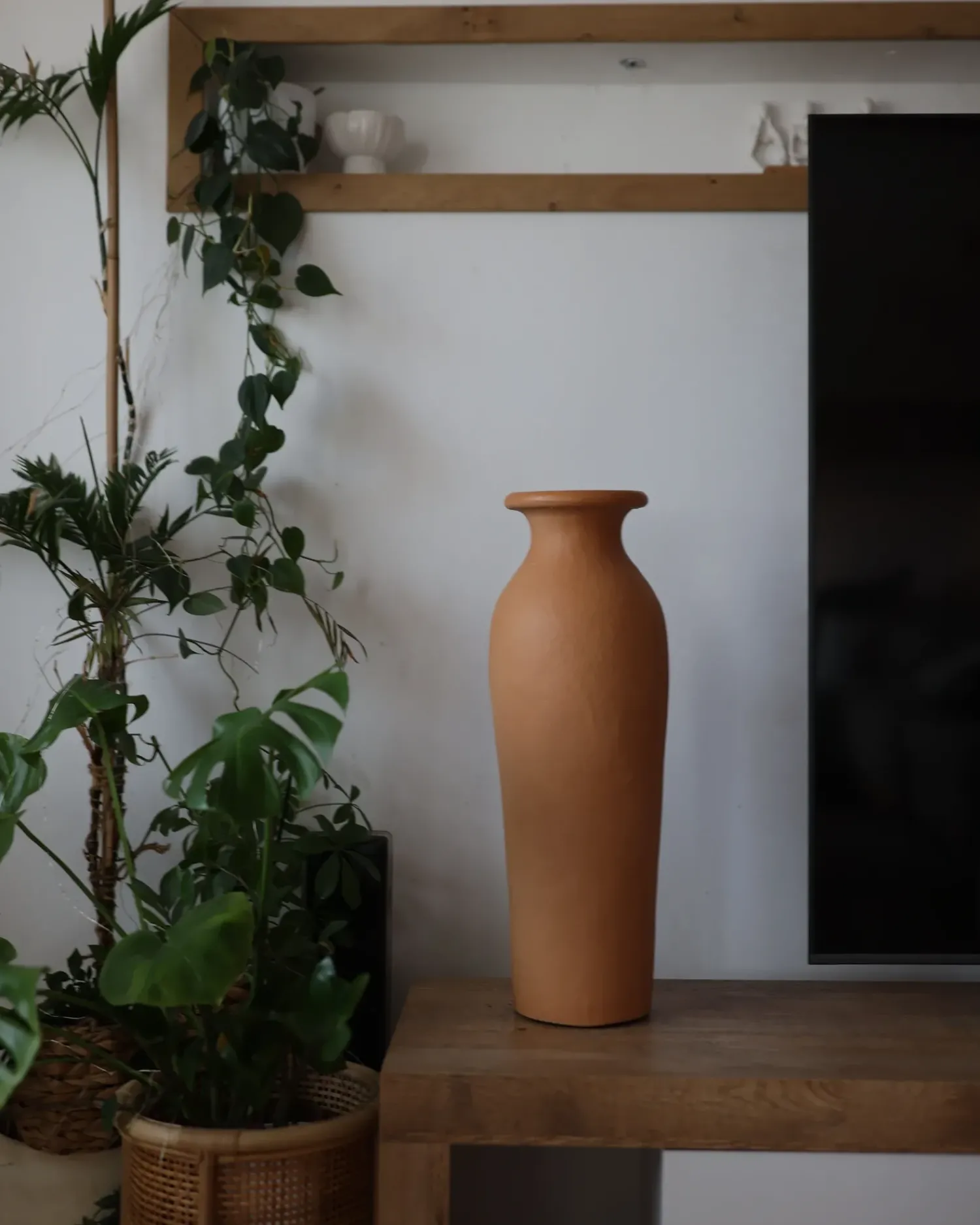 Beliani Vaso decorativo MUAR Ceramica 60 cm Arancione