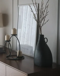 Outlet Beliani Vaso decorativo NARBADA Metallo 36 cm Nero