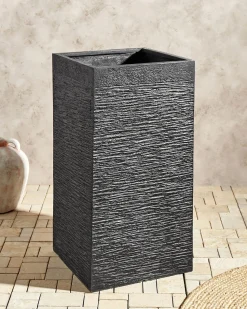 Sale Beliani Vaso per piante DION 40 cm Nero