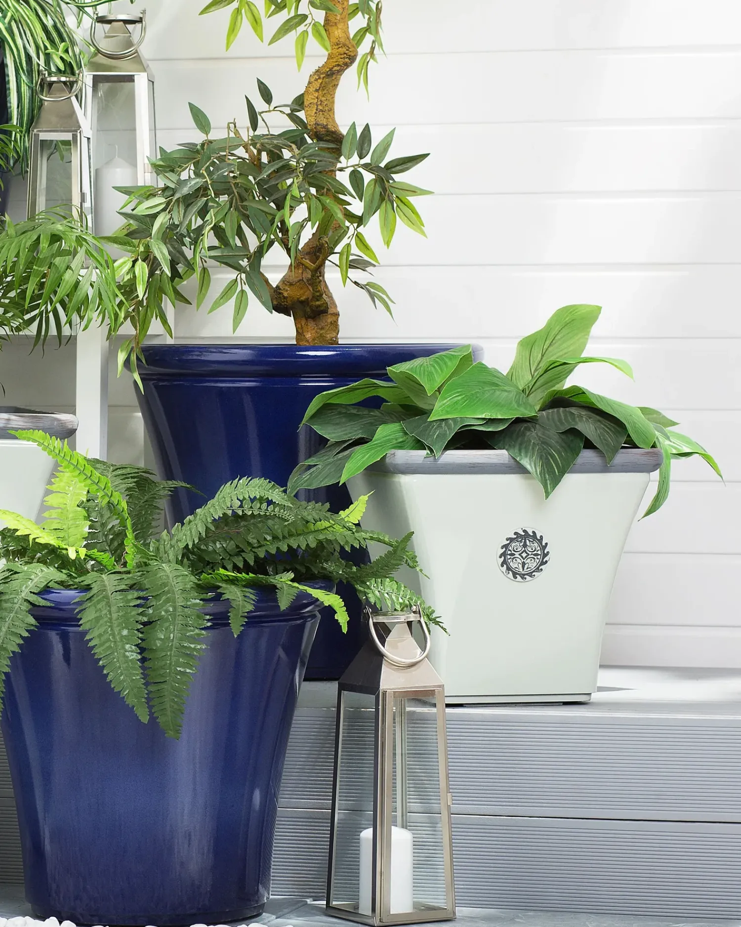 New Beliani Vaso per piante ELATEIA 43 cm Bianco Bianco Blu