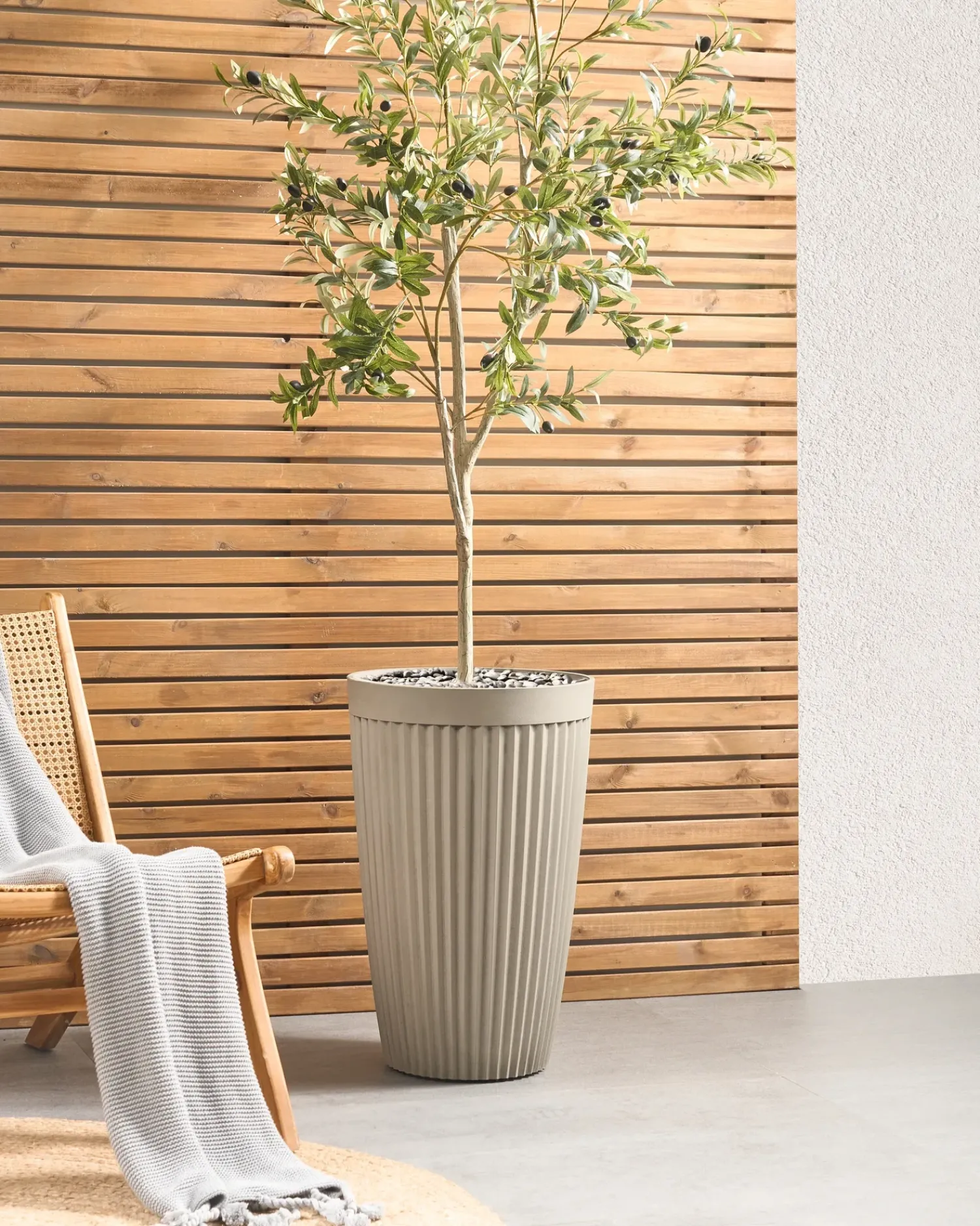 Beliani Vaso per piante KOLA 39 cm Beige
