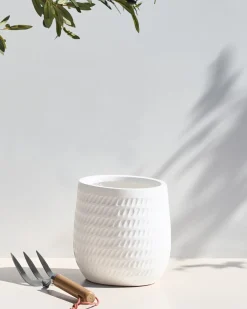 Beliani Vaso per piante LIVADIA 20 cm sporco Bianco