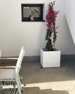 Discount Beliani Vaso per piante PAROS 50 cm Bianco