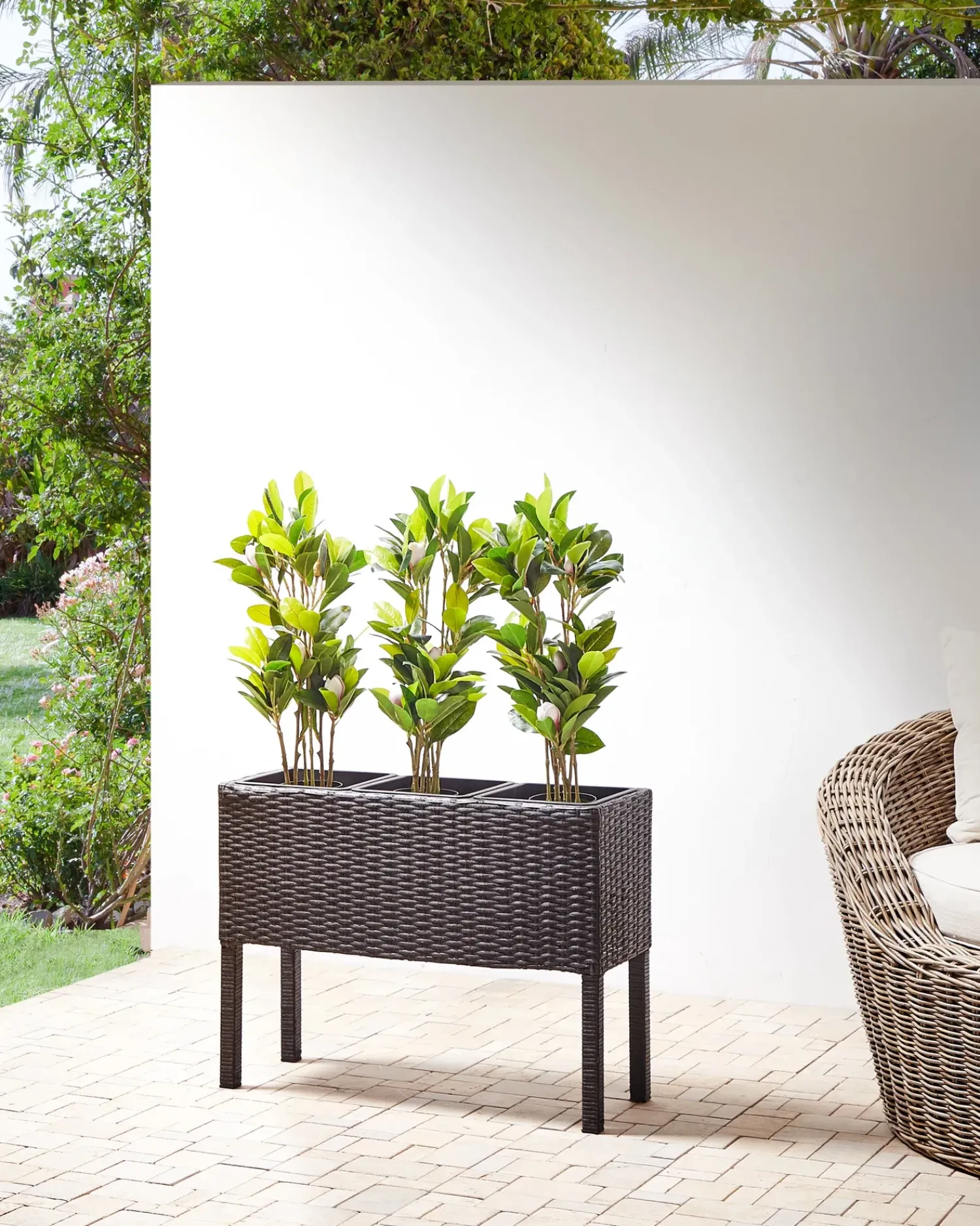 Online Beliani Vaso per piante rialzato CARAGANA Rattan sintetico (PE) 77 cm scuro Marrone