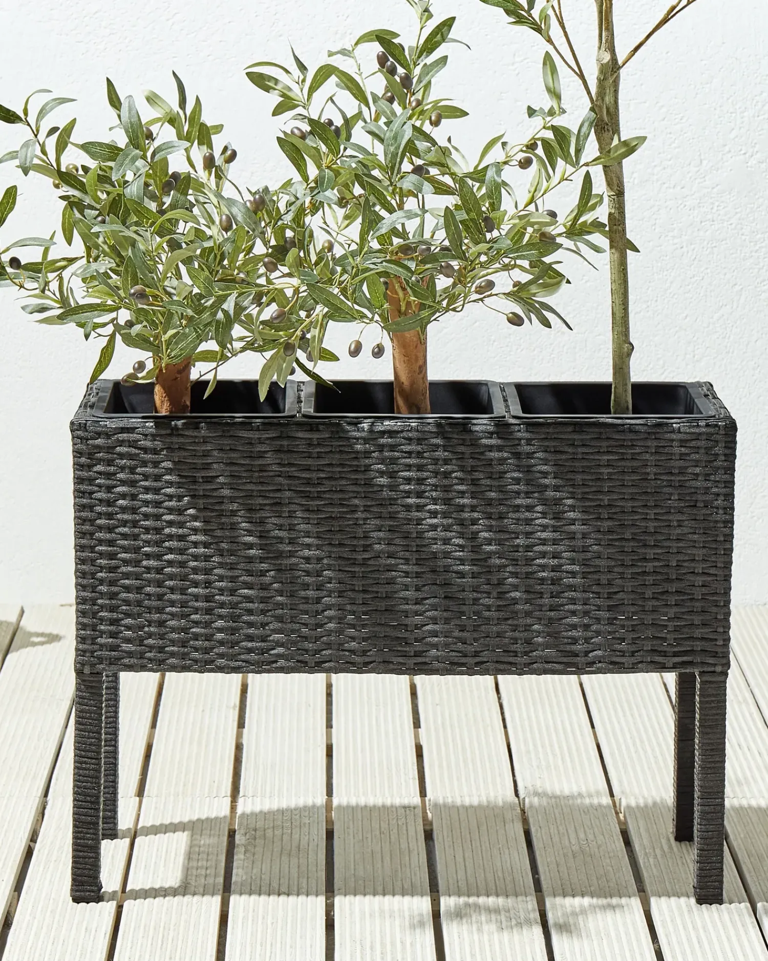 Best Beliani Vaso per piante rialzato CARAGANA Rattan sintetico (PE) 77 cm Nero