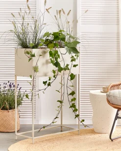 Outlet Beliani Vaso per piante rialzato TAPIEN Metallo 70 cm Beige