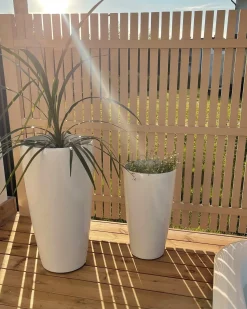Clearance Beliani Vaso per piante TSERIA 40 cm Bianco