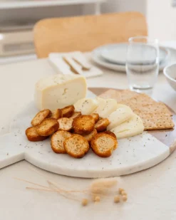 Best Beliani Vassoio da portata ACHARNES Pietra Marmo bianco Bianco Multicolore