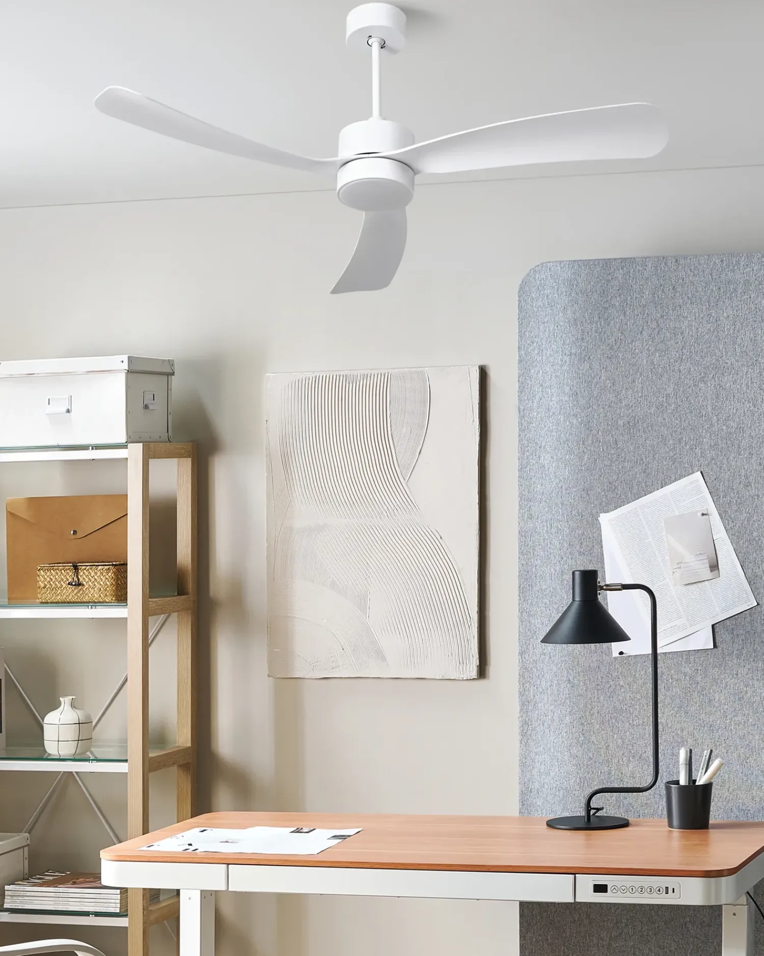 Sale Beliani Ventilatore a soffitto con luce PRASLIN con telecomando LED Bianco